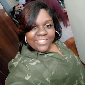 Meet your Posher, Erica